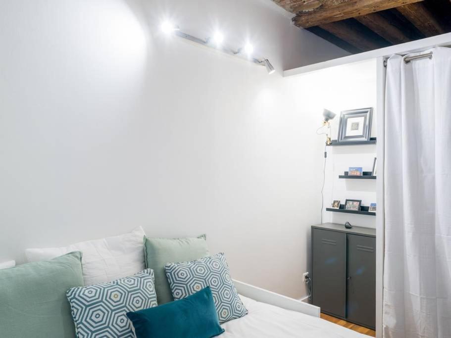 Spacieux Au Coeur De Ail Apartamento *