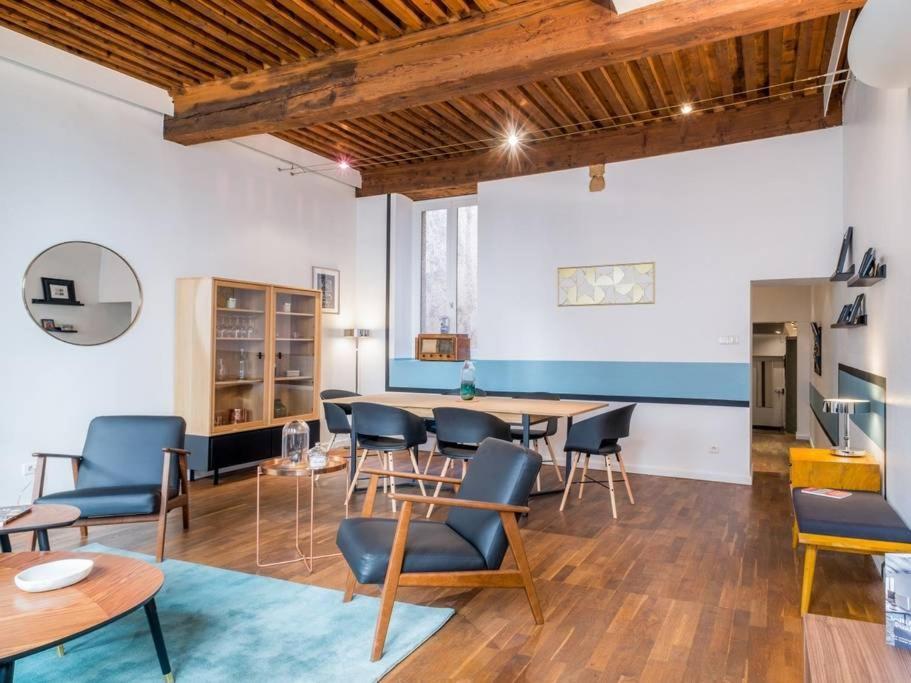 Spacieux Au Coeur De Ail Apartamento